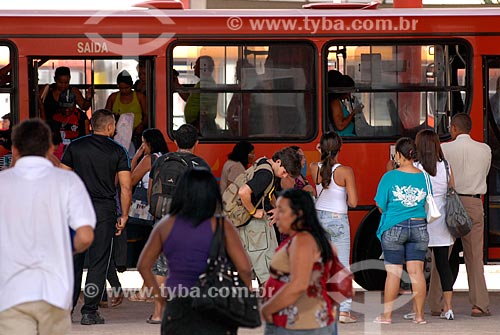  Assunto: Ônibus no Terminal de Integração Cohama / Local: São Luis - Maranhão (MA) - Brasil / Data: 09/2010 