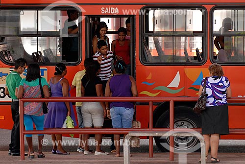  Assunto: Ônibus no Terminal de Integração Cohama / Local: São Luis - Maranhão (MA) - Brasil / Data: 09/2010 