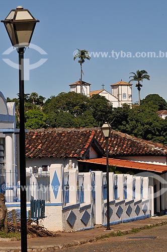  Assunto: Casario da Rua do Lazer - antiga Rua do Rosário - e Igreja Nossa Senhora do Rosário (1761) ao fundo / Local: Pirenópolis - Goiás (GO) - Brasil / Data: 05/2012 