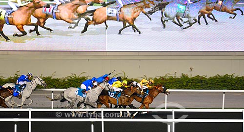  Assunto: Corrida de cavalos - Dubai Racing Club / Local: Meydan - Dubai - Emirados Árabes Unidos - Ásia / Data: 03/2012 
