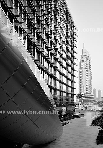  Assunto: Fachada do Edifício Burj Khalifa com o The Address Downtown Hotel ao fundo / Local: Dubai - Emirados Árabes Unidos - Ásia / Data: 03/2012 