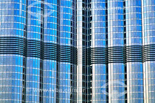  Assunto: Facahda do Edifício Burj Khalifa - prédio mais alto do mundo / Local: Dubai - Emirados Árabes Unidos - Ásia / Data: 01/2011 