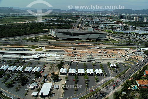  Assunto: Vista do  Bosque da Barra, Cidade da Música e terminal BRT (Bus Rapid Transit) à direita / Local: Barra da Tijuca - Rio de Janeiro (RJ) - Brasil / Data: 01/12 