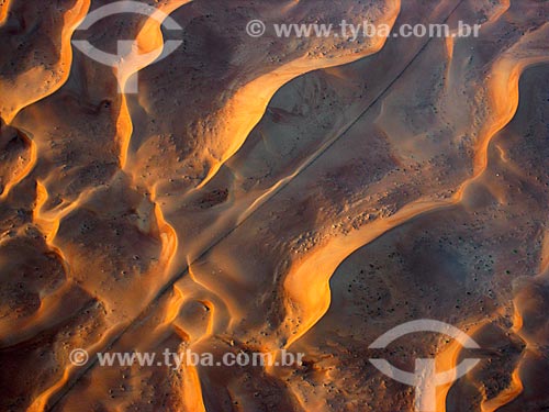  Assunto: Areia do deserto perto do distrito de Al Bateen / Local: Al Ain - Emirados Árabes Unidos - Ásia / Data: 01/2009 