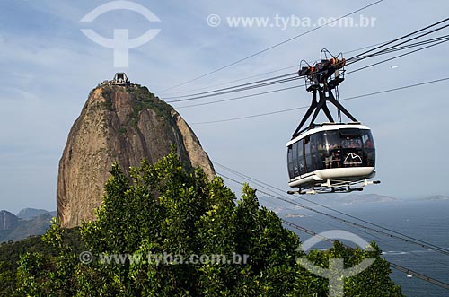  Assunto: Bondinho do Pão de Açúcar fazendo a travessia entre o Morro da Urca e o Pão de Açúcar / Local: Urca - Rio de Janeiro (RJ) - Brasil / Data: 09/2012 