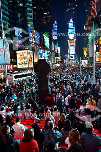  Assunto: Pessoas na Times Square / Local: Manhattan - Nova Iorque - Estados Unidos - América do Norte / Data: 05/2011 