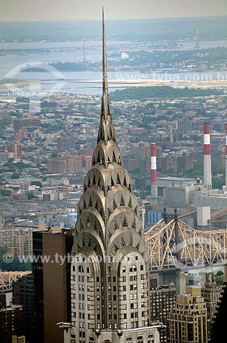  Assunto: Detalhe do topo do Edifício Chrysler (Chrysler Building) / Local: Manhattan - Nova Iorque - Estados Unidos - América do Norte / Data: 06/2011 