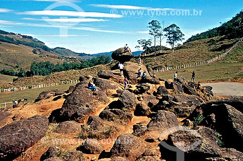  Assunto: Formação rochosa no Morro São Domingos / Local: Poços de Caldas - Minas Gerais (MG) - Brasil / Data: 2001 