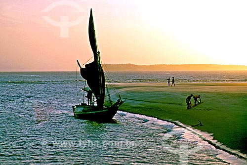  Assunto: Jangada na Praia da Ponta da areia  / Local: São Luís - Maranhão (MA) - Brasil / Data: 1999 