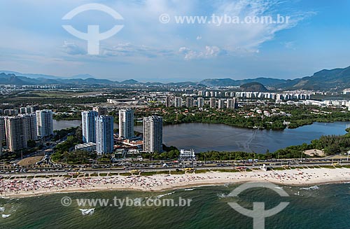  Assunto: Vista da Praia da Barra da Tijuca e avenida Sernambetiba / Local: Barra da Tijuca - Rio de Janeiro (RJ) - Brasil / Data: 12/2012 