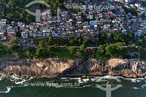  Assunto: Vista aérea da Favela do Vidigal / Local: São Conrado - Rio de Janeiro (RJ) - Brasil / Data: 12/2012 
