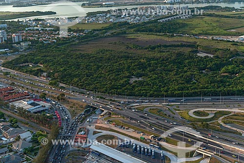  Assunto: Vista do Bosque da Barra, Cidade das Artes e terminal BRT (Bus Rapid Transit) / Local: Barra da Tijuca - Rio de Janeiro (RJ) - Brasil / Data: 01/2013 