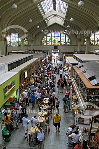  Assunto: Pessoas no Mercado Municipal Paulistano / Local: Sé - São Paulo (SP) - Brasil / Data: 02/2009 
