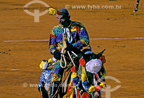  Assunto: Cavaleiros mascarados durante a Festa do Divino / Local: Pirenópolis - Goiás (GO) - Brasil / Data: 1992 