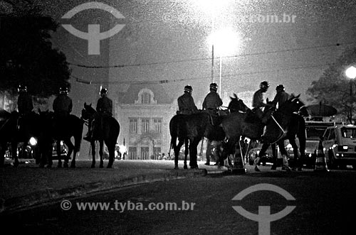  Assunto: Tropa de choque durante o movimento pela anistia no Largo São Francisco / Local: São Paulo (SP) - Brasil / Data: 1978 
