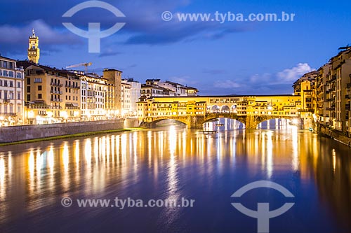  Assunto: Ponte Vecchio sobre o Rio Arno / Local: Florença - Itália - Europa / Data: 12/2012 