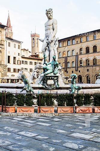  Assunto: Fonte de Netuno (Fontana del Nettuno) na Praça della Signoria (Piazza della Signoria) / Local: Florença - Itália - Europa / Data: 12/2012 