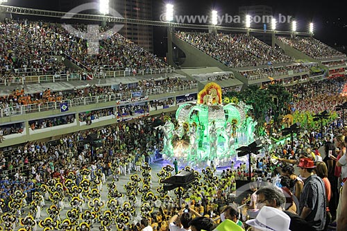  Assunto: Desfile da Escola de Samba Mocidade Independente de Padre Miguel  - Enredo 2013 - Eu vou de Mocidade com samba e Rock in Rio - Por um mundo melhor / Local: Rio de Janeiro (RJ) - Brasil / Data: 02/2013 