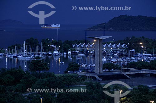  Assunto: Vista da Marina da Glória e Monumento aos Mortos da Segunda Guerra Mundial / Local: Rio de Janeiro (RJ) - Brasil / Data: 02/2013 