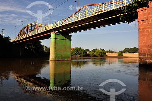  Assunto: Ponte da Amizade (1921) - também conhecida com Ponte Velha ou Roldão de Oliveira / Local: Aquidauana - Mato Grosso do Sul (MS) - Brasil / Data: 01/2013 