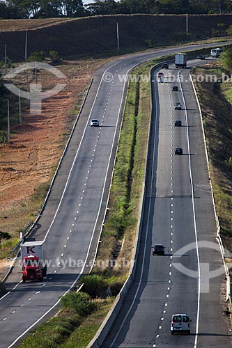  Assunto: Rodovia BR-101 (via duplicada) no limite dos estados de Pernambuco e Paraíba / Local: Goiana - Pernambuco (PE) - Brasil / Data: 02/2013 