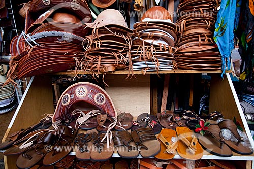  Assunto: Produtos de couro à venda no Mercado de São José (1875) / Local: Recife - Pernambuco (PE) - Brasil / Data: 02/2013 