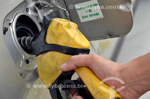  Assunto: Bomba de gasolina / Local: Rio de Janeiro (RJ) - Brasil / Data: 12/2012 