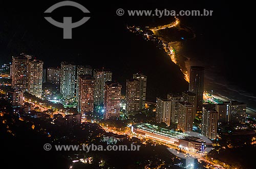  Assunto: Vista de prédios residenciais em São Conrado a partir da Pedra Bonita / Local: São Conrado - Rio de Janeiro (RJ) - Brasil / Data: 04/2013 