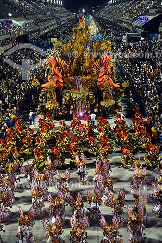  Desfile do Grêmio Recreativo Escola de Samba Unidos da Tijuca - Carro alegórico - Enredo 2013 - Desceu num raio, é trovoada! O deus Thor pede passagem pra contar nessa viagem a Alemanha encantada  - Rio de Janeiro - Rio de Janeiro - Brasil