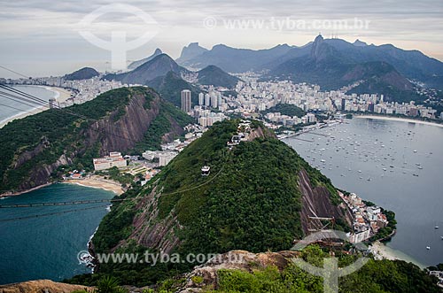  Assunto: Bondinho do Pão de Açúcar fazendo a travessia entre o Morro da Urca e o Pão de Açúcar / Local: Urca - Rio de Janeiro (RJ) - Brasil / Data: 06/2013 