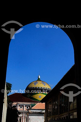  Assunto: Vista da cúpula do Teatro Amazonas (1896) / Local: Manaus - Amazonas (AM) - Brasil / Data: 07/2012 