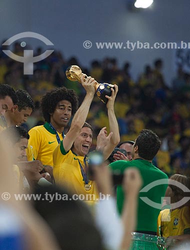  Assunto: Jogadores comemorando a conquista da Copa das Confederações no Estádio Jornalista Mário Filho - também conhecido como Maracanã / Local: Maracanã - Rio de Janeiro (RJ) - Brasil / Data: 06/2013 