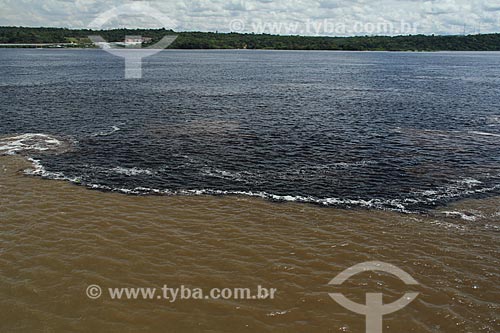  Assunto: Encontro das águas do Rio Negro e Rio Solimões / Local: Manaus - Amazonas (AM) - Brasil / Data: 07/2013 
