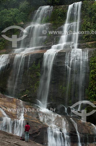  Assunto: Cachoeira na Reserva Ecológica de Guapiaçu / Local: Distrito de Guapiaçu - Cachoeiras de Macacu - Rio de Janeiro (RJ) - Brasil / Data: 02/2012 