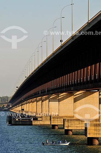  Ponte Rodoferroviária sobre o Rio Paraná - Sua extensão total é de 3.800 metros, sendo portanto a maior ponte fluvial brasileira - Divisa Natural entre os Estados do SP e MS  - Rubinéia - São Paulo - Brasil