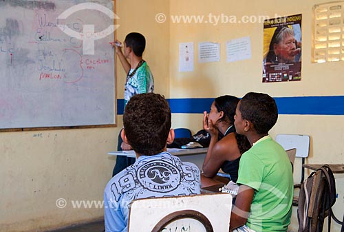  Assunto: Sala de aula de Escola Estadual Indígena da etnia Kapinawá na aldeia ou comunidade Batinga - Imagem licenciada -  ACRÉSCIMO DE 100% SOBRE O VALOR DE TABELA / Local: Buíque - Pernambuco (PE) - Brasil / Data: 06/2013 