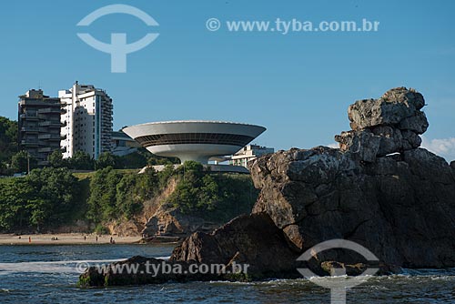  Assunto: Vista do Museu de Arte Contemporânea de Niterói (1996) a partir da Baía de Guanabara / Local: Boa Viagem - Niterói - Rio de Janeiro (RJ) - Brasil / Data: 02/2013 