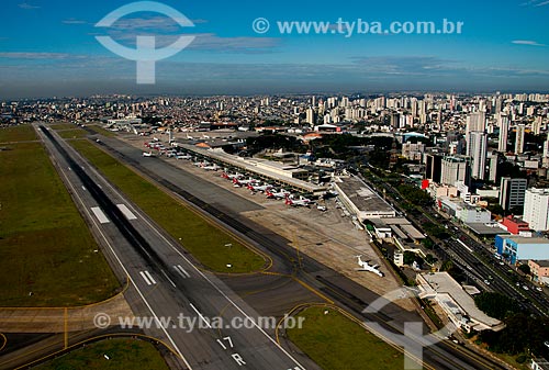  Assunto: Vista aérea do Aeroporto de Congonhas (1936) / Local: São Paulo (SP) - Brasil / Data: 06/2013 