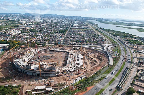  Assunto: Vista aérea da construção da Arena do Grêmio (2012) com o Delta do Jacuí ao fundo / Local: Humaitá - Porto Alegre - Rio Grande do Sul (RS) - Brasil / Data: 01/2012 