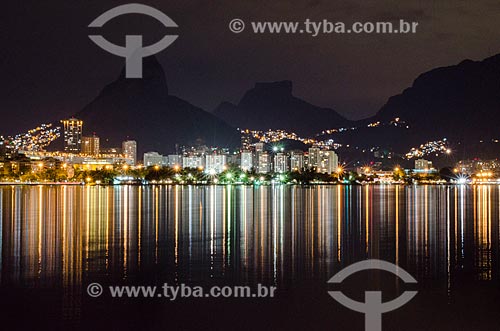  Assunto: Lagoa Rodrigo de Freitas à noite / Local: Lagoa - Rio de Janeiro (RJ) - Brasil / Data: 06/2013 