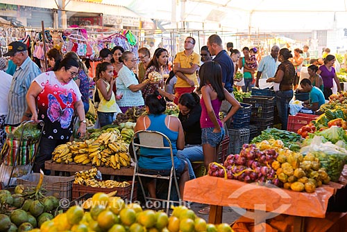 Assunto: Mercado Cultural Caparrosa (Mercado Municipal) - setor de frutas e legumes / Local: Barreiras - Bahia (BA) - Brasil / Data: 07/2013 