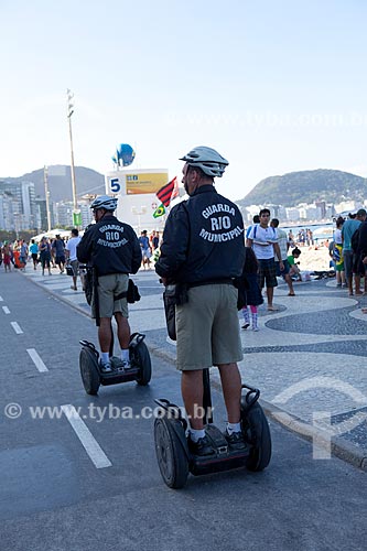  Assunto: Policiais patrulhando a Praia de Copacabana com Segway Personal Transporter durante a Jornada Mundial da Juventude (JMJ) / Local: Copacabana - Rio de Janeiro (RJ) - Brasil / Data: 07/2013 