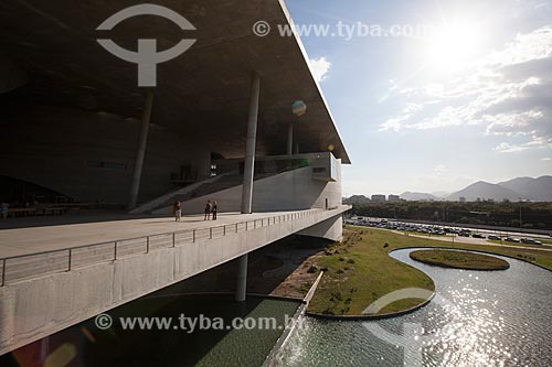  Assunto: Lago artificial na Cidade das Artes - antiga Cidade da Música / Local: Barra da Tijuca - Rio de Janeiro (RJ) - Brasil / Data: 09/2013 