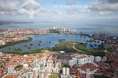  Assunto: Vista aérea da Lagoa do Jansen / Local: São Luis - Maranhão (MA) - Brasil / Data: 06/2013 
