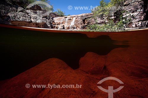  Assunto: Cachoeira Riachinho próximo ao Vale do Capão / Local: Palmeiras - Bahia (BA) - Brasil / Data: 09/2012 