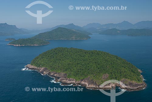 Assunto: Foto aérea da Ilha dos Meros na Área de Proteção Ambiental de Cairuçu / Local: Paraty-Mirim - Paraty - Rio de Janeiro (RJ) - Brasil / Data: 04/2011 
