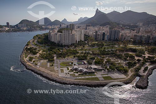  Assunto: Foto aérea do restaurante Porcão Rios no Aterro do Flamengo / Local: Flamengo - Rio de Janeiro (RJ) - Brasil / Data: 04/2011 