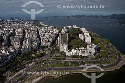  Assunto: Foto aérea do Aterro do Flamengo próximo ao Morro da Viúva / Local: Flamengo - Rio de Janeiro (RJ) - Brasil / Data: 04/2011 