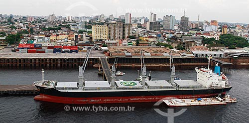  Assunto: Navio atracado no Porto de Manaus / Local: Manaus - Amazonas (AM) - Brasil / Data: 10/2013 