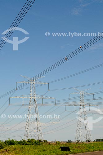  Assunto: Torres de transmissão de energia elétrica / Local: Ilha Solteira - São Paulo (SP) - Brasil / Data: 10/2013 